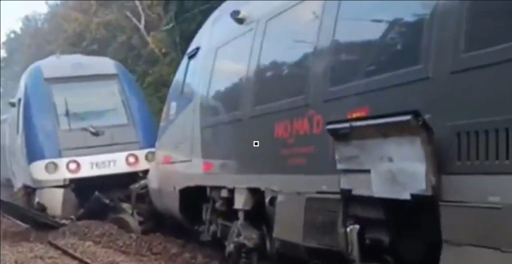 Tren de alta velocidad se descarrila en Francia, 44 personas resultaron heridas
