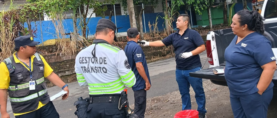 VMT realiza pruebas de alcoholemia a motoristas del transporte colectivo
