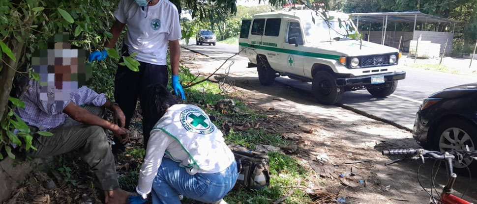 Ciclista sufre fuertes lesiones tras ser atropellado en Chalatenango