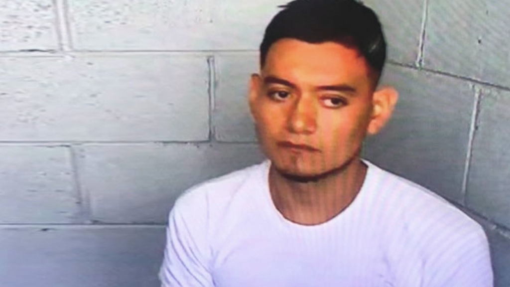Lo encontraron con un cargamento de mercadería ilegal y es condenado a prisión