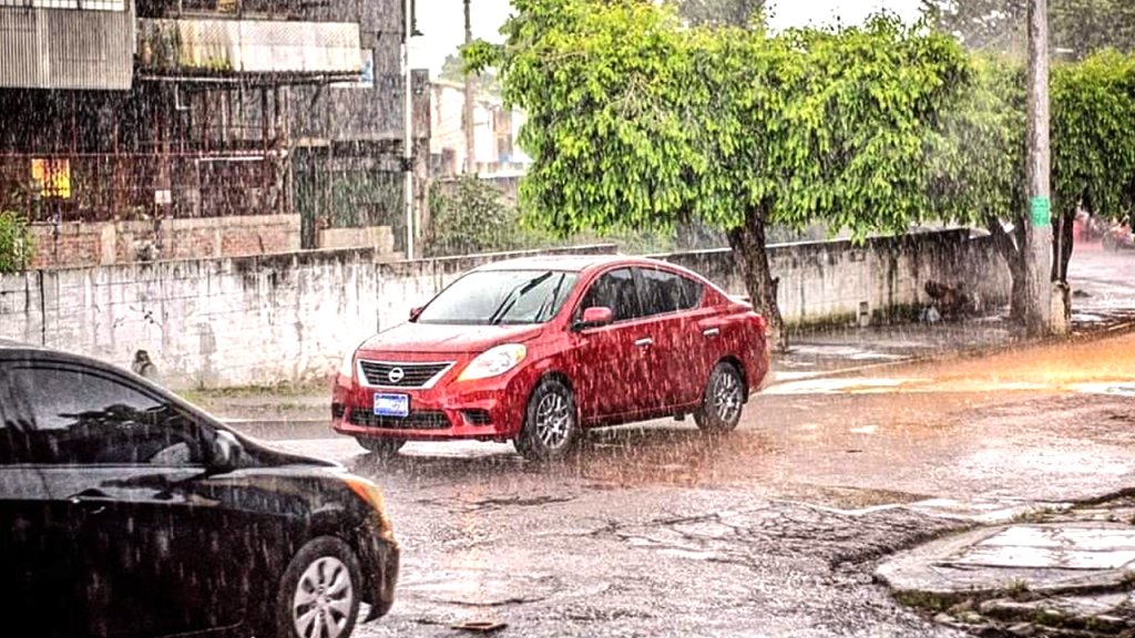 MARN: Se prevén tormentas eléctricas, fuertes vientos y caída de granizo para esta tarde y noche