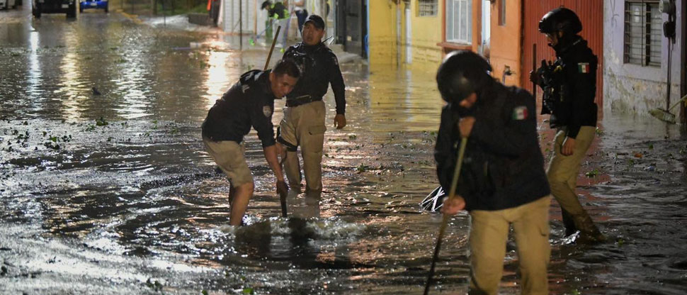 Dos muertos por inundaciones en el este de México