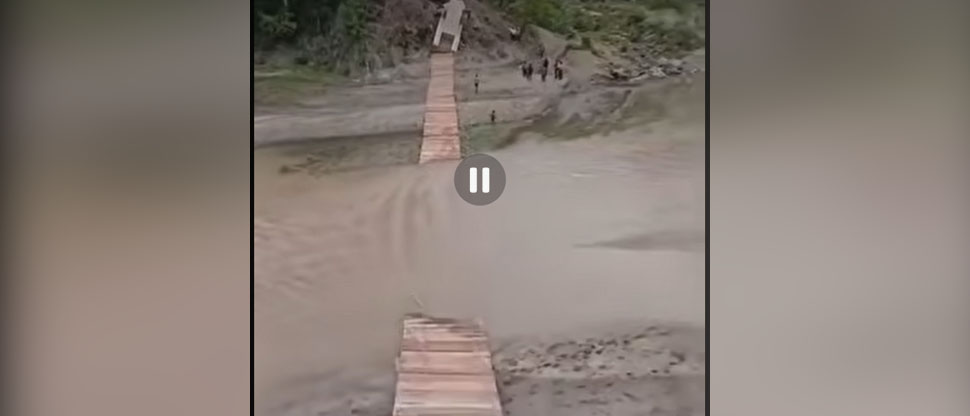 Honduras: puente hamaca se desploma durante su inauguración en Olancho