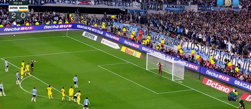 ¡De penal y victoria, así despide ‘La Pulga’ su historia con la selección de Argentina ante Benín!