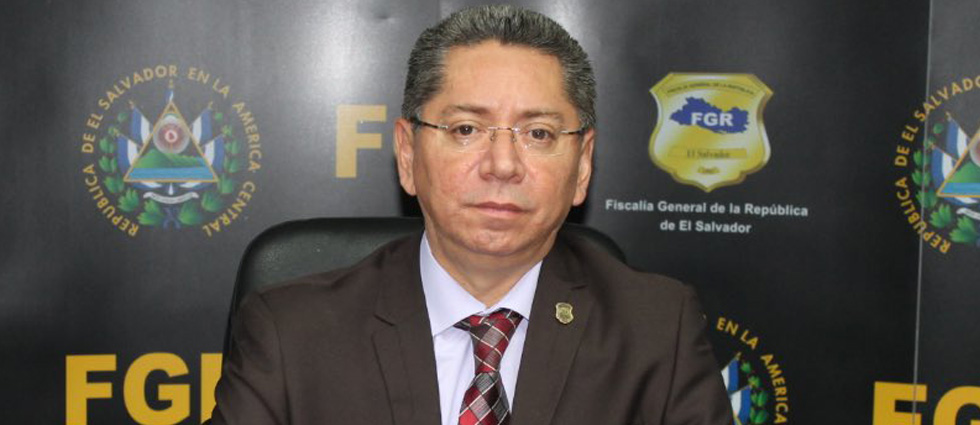 Exfiscal general Douglas Meléndez habría hecho plan para liberar a ‘Tony’ Saca antes de cumplir su condena