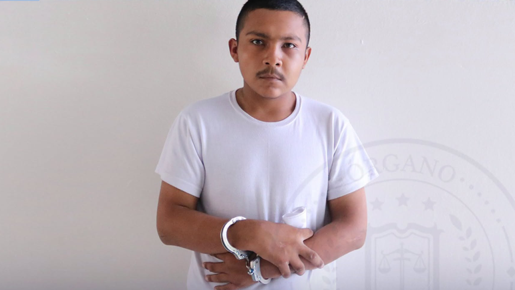 Mandan a prisión a sujeto que amenazó a un limpiaparabrisas en San Salvador