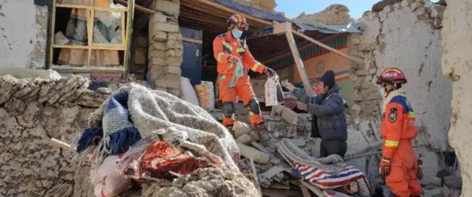 CHINA: reportan 16 fallecidos y más 30 lesionados tras sismo en el Tíbet